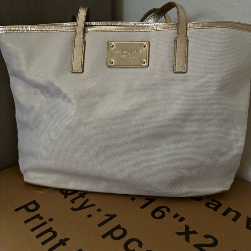 MICHAEL Michael Kors Cream and Gold Tote Bag